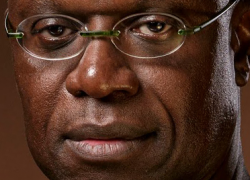 ANDRÉ BRAUGHER