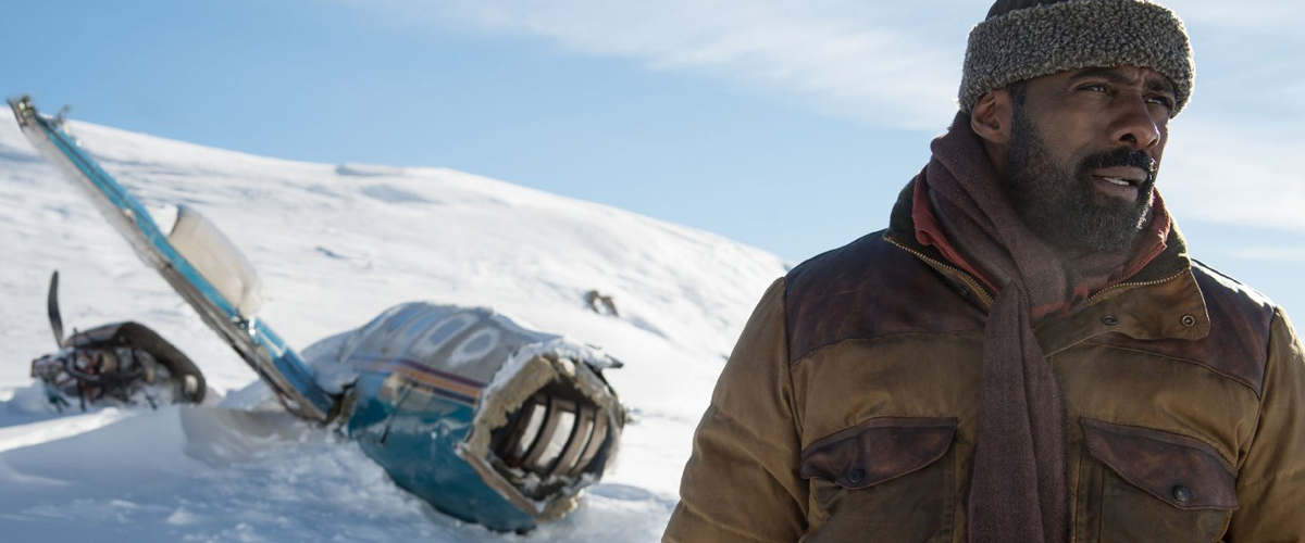 THE MOUNTAIN BETWEEN US (2017)